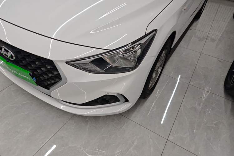 Used Hyundai Celesta 2018 1.6L Automatic GL Enjoyment Edition China VI compliant Left Front Headlight