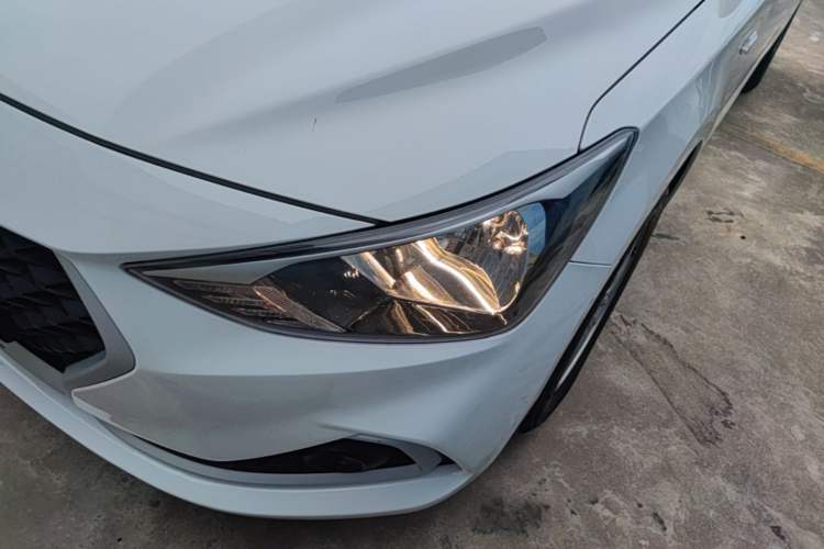 Used Hyundai Celesta 2018 1.6L Automatic GL Enjoyment Edition China VI compliant Left Front Headlight