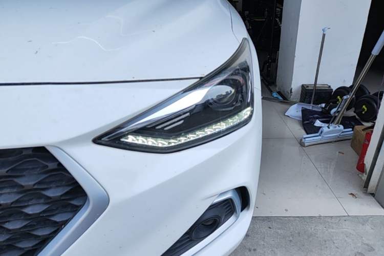 Used Hyundai Celesta 2018 1.6L Automatic GL Enjoyment Edition China VI compliant Left Front Headlight