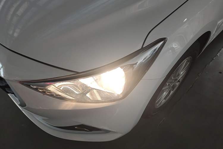 Used Hyundai Celesta 2018 1.6L Automatic GL Enjoyment Version China V Standard Left Front Headlight