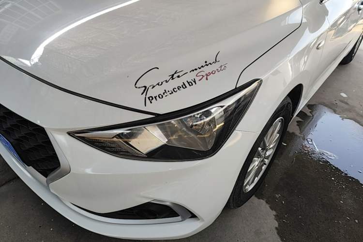 Used Hyundai Celesta 2018 1.6L Automatic GL Enjoyment Edition China VI compliant Left Front Headlight