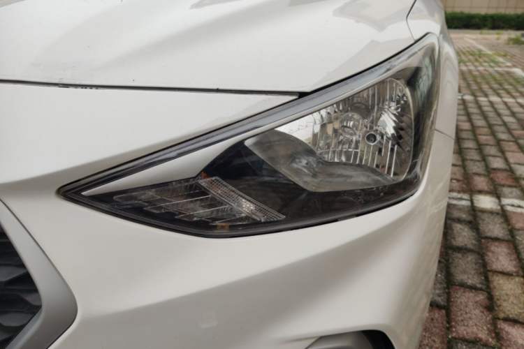 Used Hyundai Celesta 2018 1.6L Automatic GL Enjoyment Edition China VI compliant Left Front Headlight