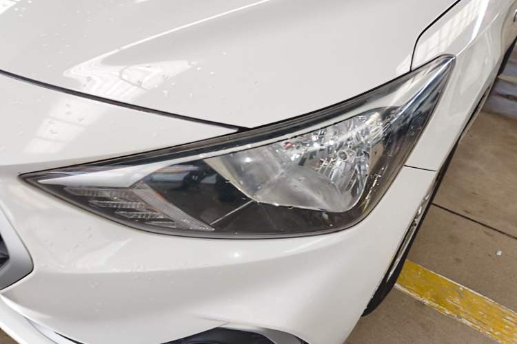 Used Hyundai Celesta 2018 1.6L Automatic GL Enjoyment Edition China VI compliant Left Front Headlight