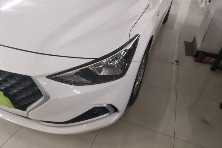 Used Hyundai Celesta 2018 1.6L Automatic GL Enjoyment Edition China VI compliant Left Front Headlight