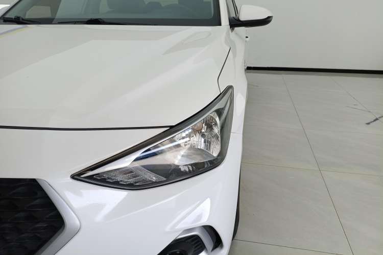 Used Hyundai Celesta 2018 1.6L Automatic GL Enjoyment Edition China VI compliant Left Front Headlight