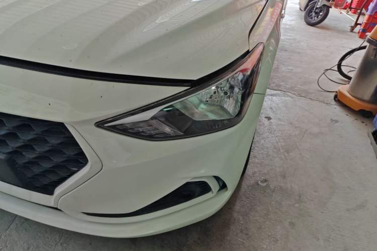 Used Hyundai Celesta 2018 1.6L Automatic GL Enjoyment Edition China VI compliant Left Front Headlight