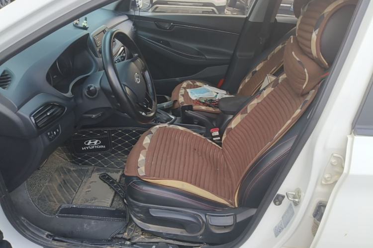 Used Hyundai Celesta 2018 1.6L Automatic GL Enjoyment Edition China VI compliant Left Front Seat