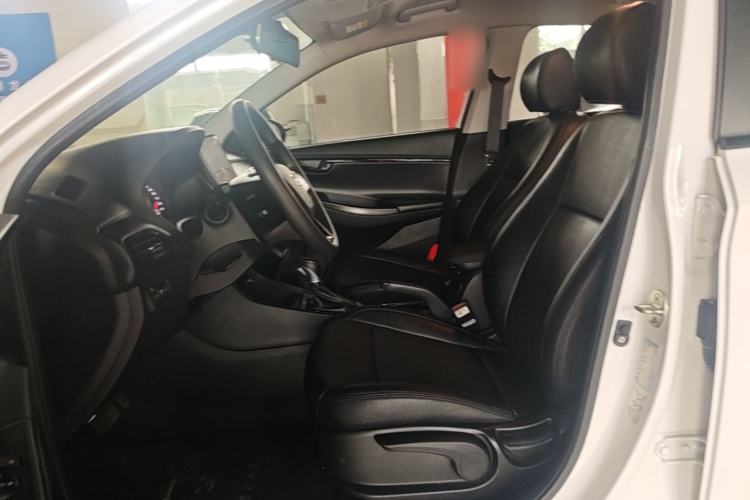 Used Hyundai Celesta 2018 1.6L Automatic GL Enjoyment Edition China VI compliant Left Front Seat