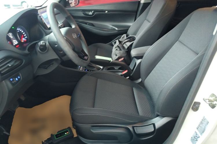 Used Hyundai Celesta 2018 1.6L Automatic GL Enjoyment Version China V Standard Left Front Seat