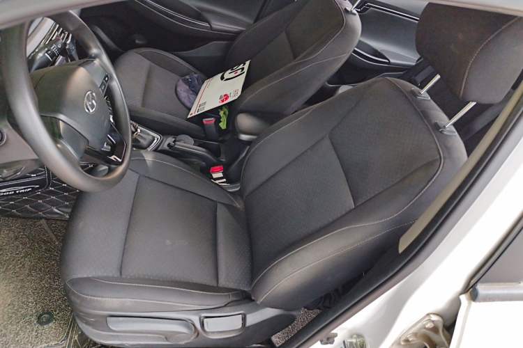 Used Hyundai Celesta 2018 1.6L Automatic GL Enjoyment Edition China VI compliant Left Front Seat
