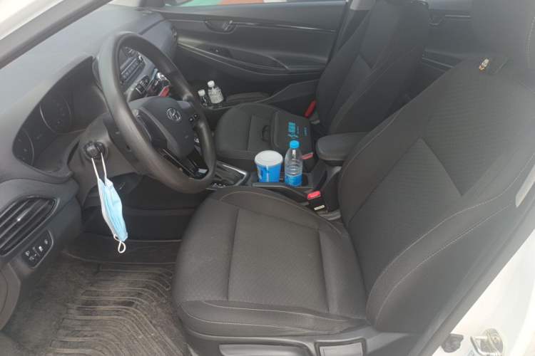 Used Hyundai Celesta 2018 1.6L Automatic GL Enjoyment Edition China VI compliant Left Front Seat