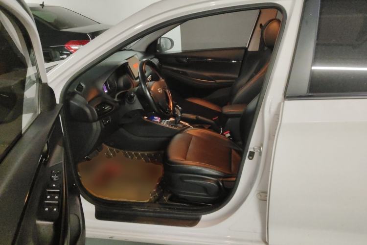 Used Hyundai Celesta 2018 1.6L Automatic GL Enjoyment Version China V Standard Left Front Seat