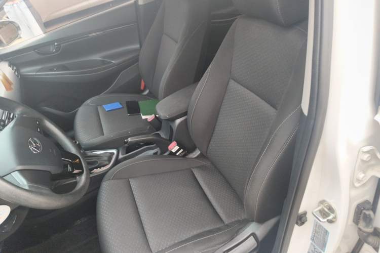 Used Hyundai Celesta 2018 1.6L Automatic GL Enjoyment Edition China VI compliant Left Front Seat