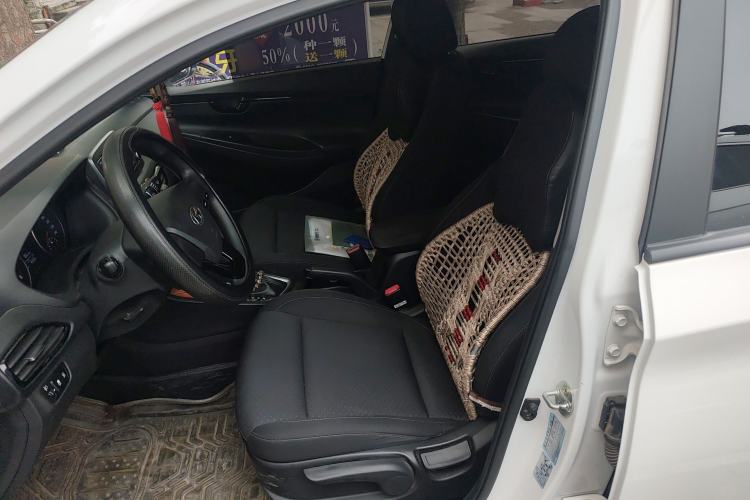 Used Hyundai Celesta 2018 1.6L Automatic GL Enjoyment Edition China VI compliant Left Front Seat