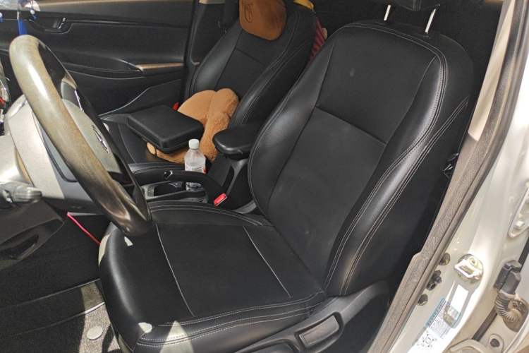Used Hyundai Celesta 2018 1.6L Automatic GL Enjoyment Edition China VI compliant Left Front Seat