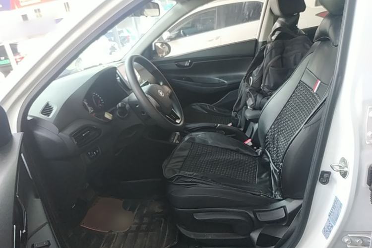 Used Hyundai Celesta 2018 1.6L Automatic GL Enjoyment Edition China VI compliant Left Front Seat