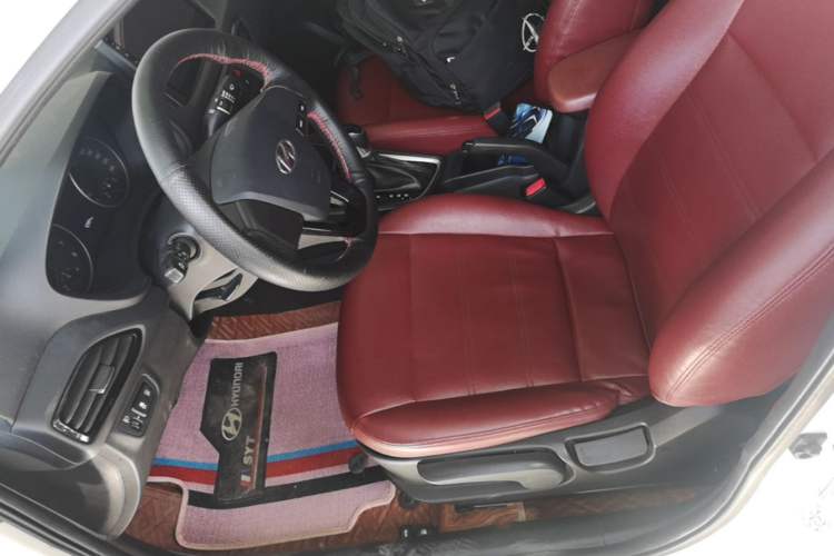 Used Hyundai Celesta 2018 1.6L Automatic GL Enjoyment Edition China VI compliant Left Front Seat