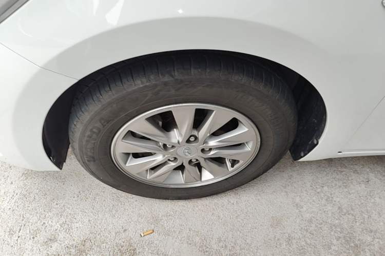 Used Hyundai Celesta 2018 1.6L Automatic GL Enjoyment Version China V Standard Left Front Wheel Hub
