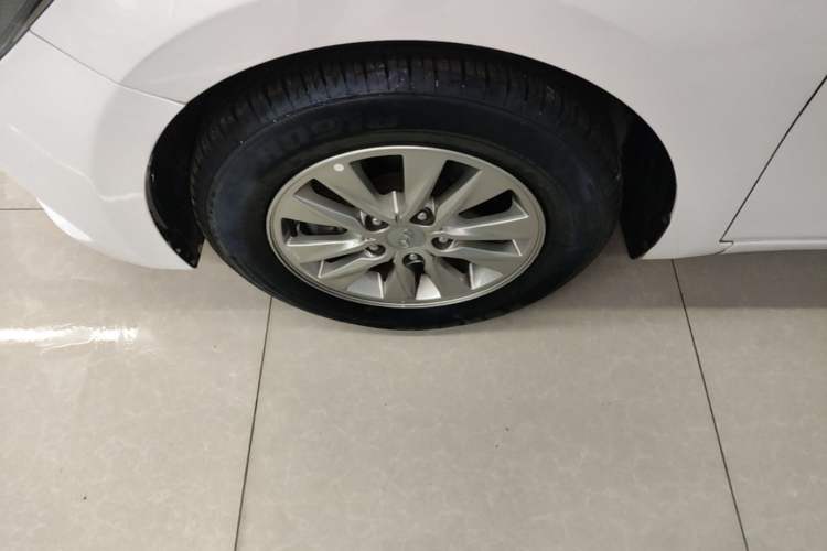 Used Hyundai Celesta 2018 1.6L Automatic GL Enjoyment Edition China VI compliant Left Front Wheel Hub