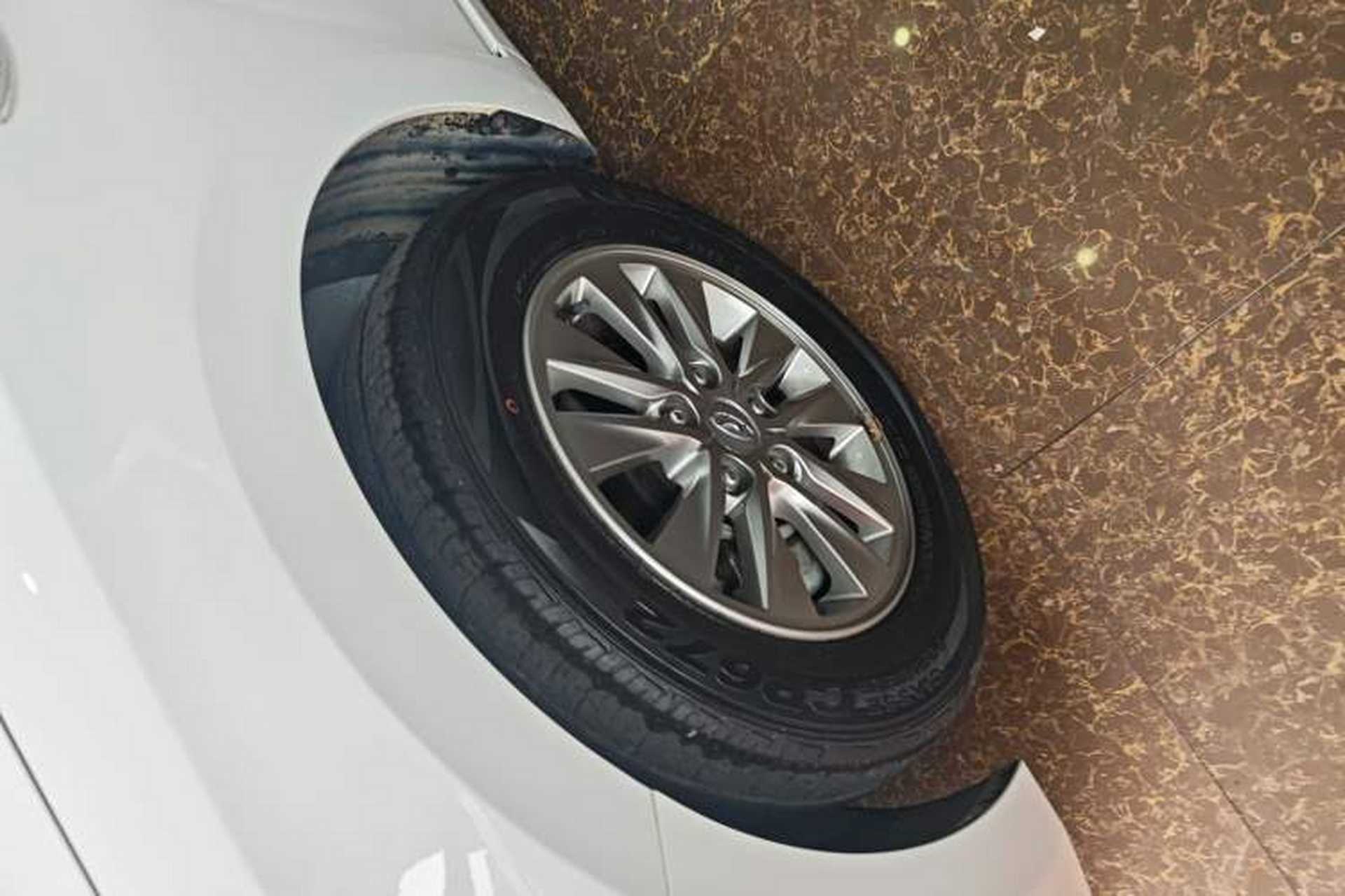 Used Hyundai Celesta 2018 1.6L Automatic GL Enjoyment Version China V Standard Left Front Wheel Hub