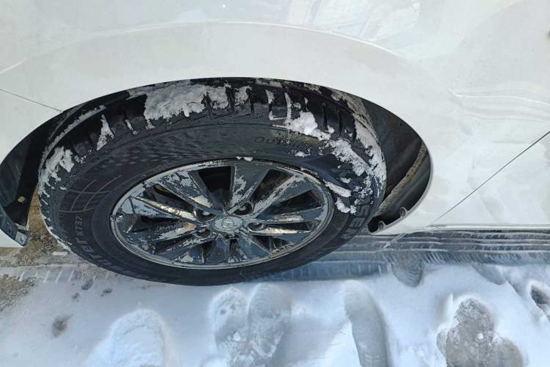 Used Hyundai Celesta 2018 1.6L Automatic GL Enjoyment Edition China VI compliant Left Front Wheel Hub