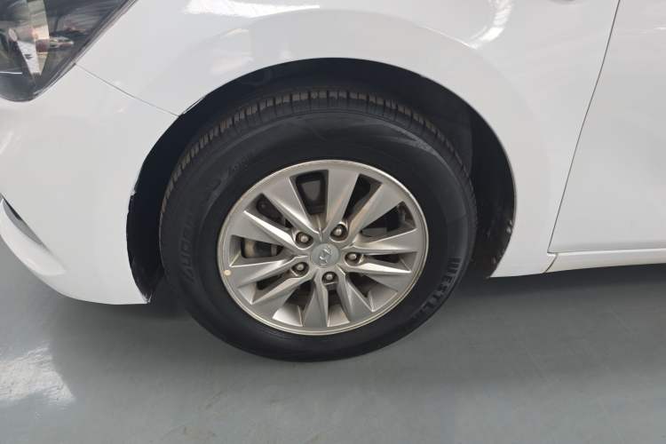 Used Hyundai Celesta 2018 1.6L Automatic GL Enjoyment Version China V Standard Left Front Wheel Hub