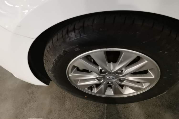 Used Hyundai Celesta 2018 1.6L Automatic GL Enjoyment Version China V Standard Left Front Wheel Hub