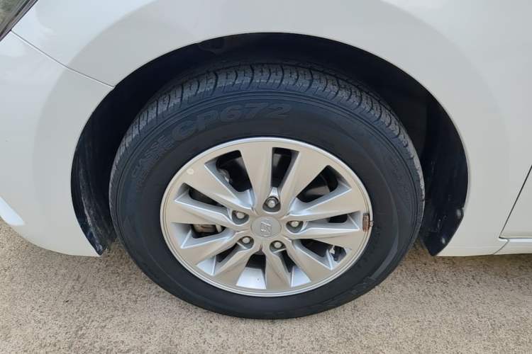 Used Hyundai Celesta 2018 1.6L Automatic GL Enjoyment Edition China VI compliant Left Front Wheel Hub