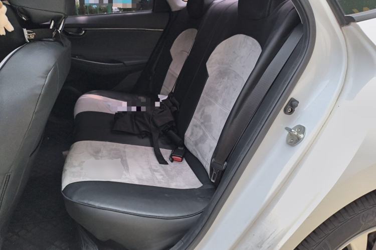 Used Hyundai Celesta 2018 1.6L Automatic GL Enjoyment Edition China VI compliant Left Rear Seat