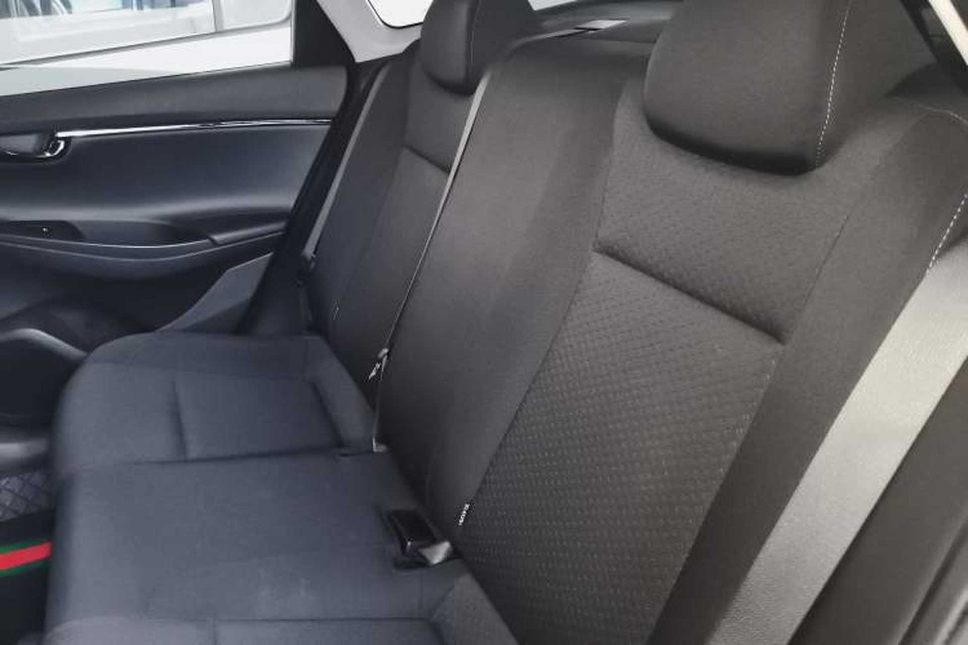 Used Hyundai Celesta 2018 1.6L Automatic GL Enjoyment Version China V Standard Left Rear Seat