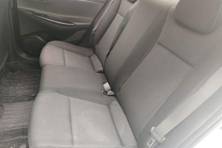 Used Hyundai Celesta 2018 1.6L Manual Enjoyment Version GLS China V Standard Left Rear Seat