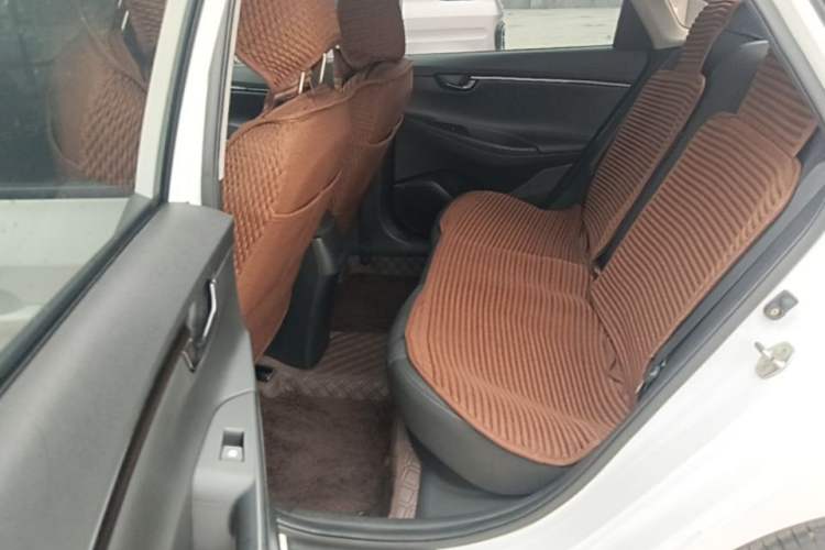 Used Hyundai Celesta 2018 1.6L Automatic GL Enjoyment Version China V Standard Left Rear Seat