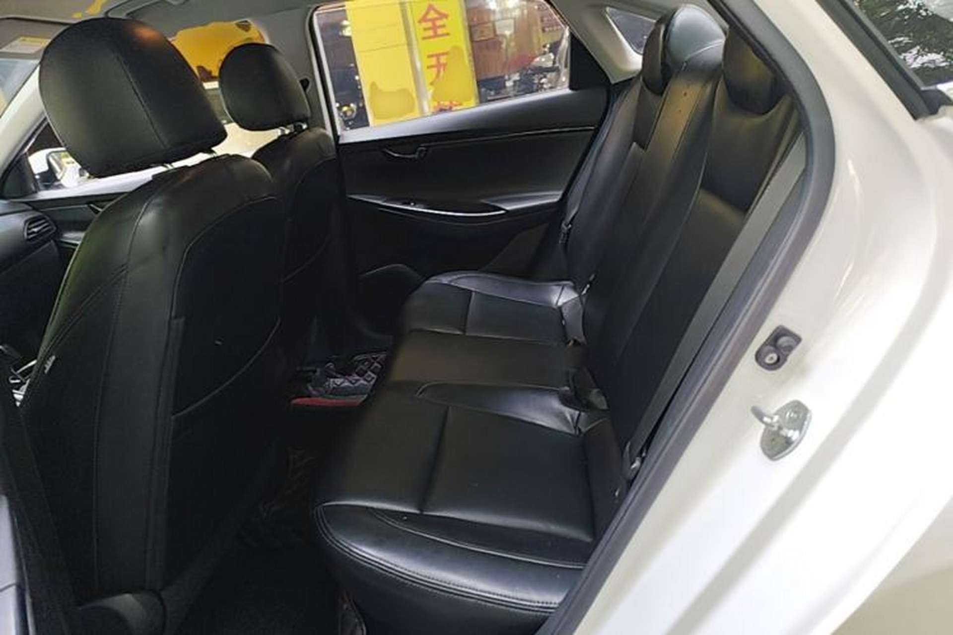 Used Hyundai Celesta 2018 1.6L Automatic GL Enjoyment Version China V Standard Left Rear Seat