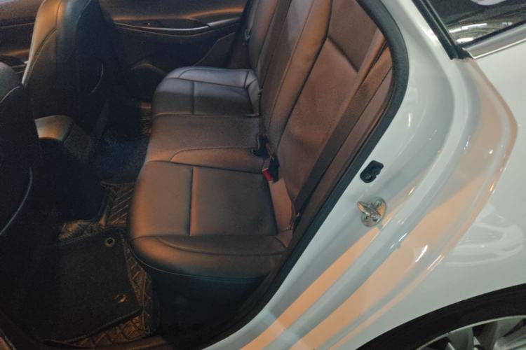 Used Hyundai Celesta 2018 1.6L Automatic GL Enjoyment Edition China VI compliant Left Rear Seat