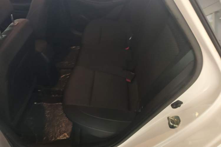 Used Hyundai Celesta 2018 1.6L Automatic GL Enjoyment Version China V Standard Left Rear Seat