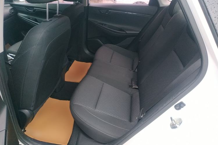 Used Hyundai Celesta 2018 1.6L Automatic GL Enjoyment Edition China VI compliant Left Rear Seat