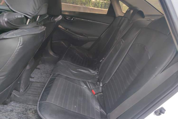 Used Hyundai Celesta 2018 1.6L Automatic GL Enjoyment Edition China VI compliant Left Rear Seat
