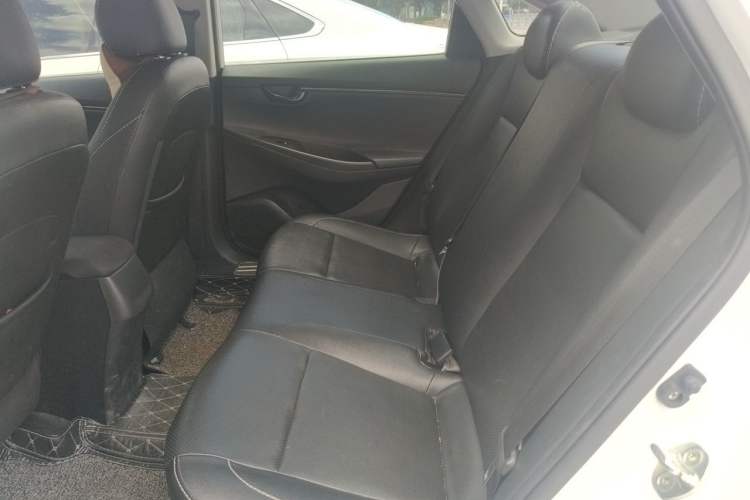 Used Hyundai Celesta 2018 1.6L Automatic GL Enjoyment Version China V Standard Left Rear Seat
