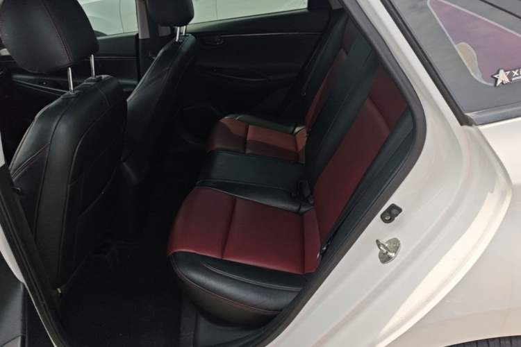 Used Hyundai Celesta 2018 1.6L Automatic GL Enjoyment Edition China VI compliant Left Rear Seat