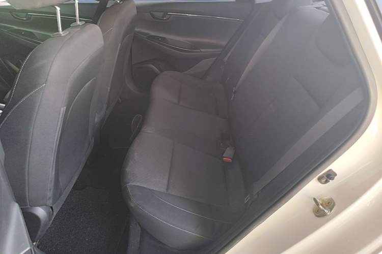 Used Hyundai Celesta 2018 1.6L Automatic GL Enjoyment Edition China VI compliant Left Rear Seat