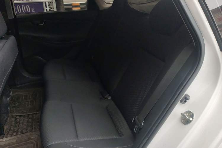 Used Hyundai Celesta 2018 1.6L Automatic GL Enjoyment Edition China VI compliant Left Rear Seat