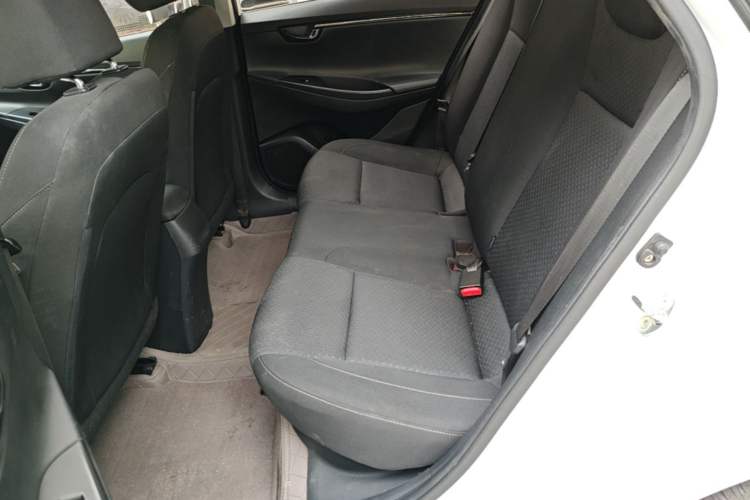 Used Hyundai Celesta 2018 1.6L Automatic GL Enjoyment Version China V Standard Left Rear Seat