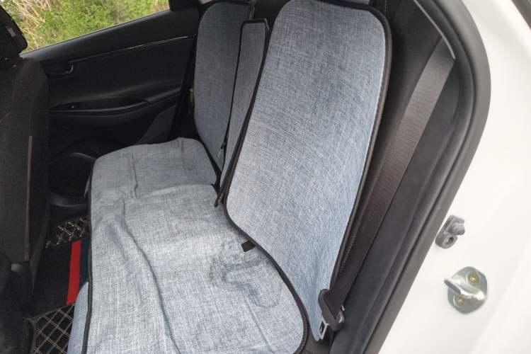 Used Hyundai Celesta 2018 1.6L Automatic GL Enjoyment Edition China VI compliant Left Rear Seat