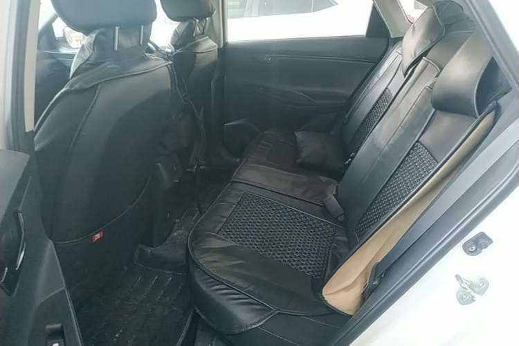 Used Hyundai Celesta 2018 1.6L Automatic GL Enjoyment Edition China VI compliant Left Rear Seat
