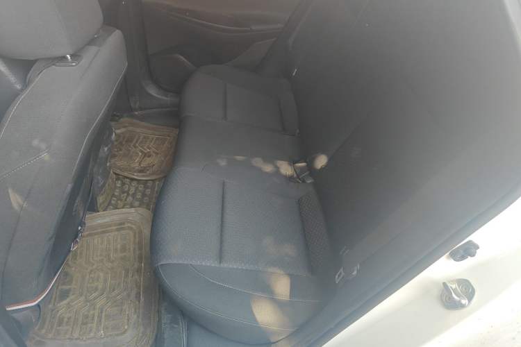 Used Hyundai Celesta 2018 1.6L Automatic GL Enjoyment Edition China VI compliant Left Rear Seat