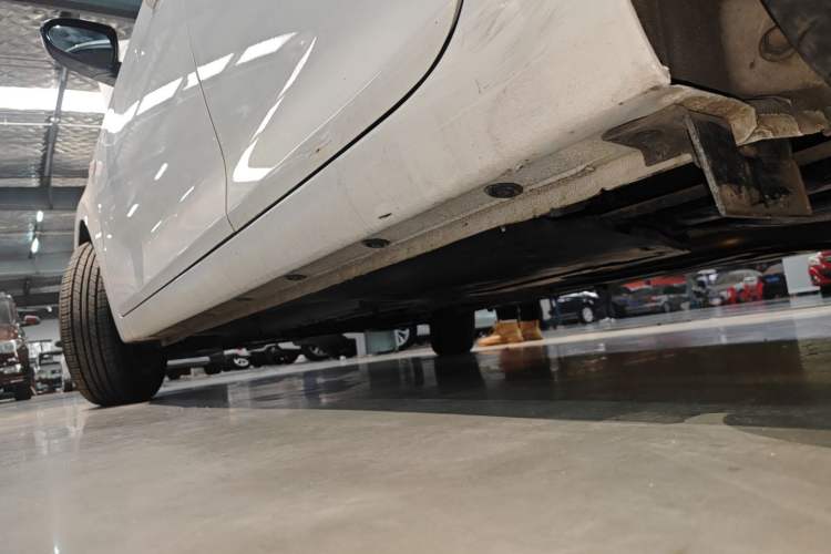Used Hyundai Celesta 2018 1.6L Automatic GL Enjoyment Version China V Standard Left Side Sill