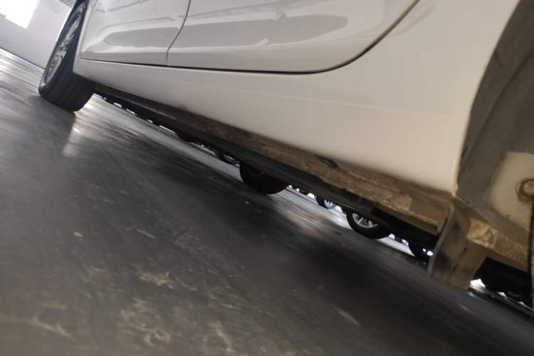 Used Hyundai Celesta 2018 1.6L Automatic GL Enjoyment Version China V Standard Left Side Sill