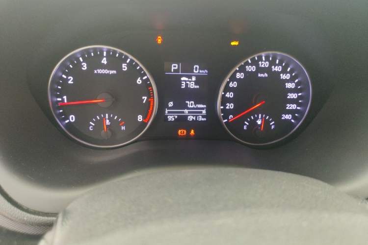 Used Hyundai Celesta 2018 1.6L Automatic GL Enjoyment Edition China VI compliant Odometer Close Up