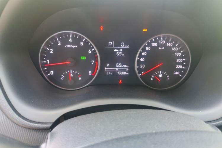 Used Hyundai Celesta 2018 1.6L Automatic GL Enjoyment Version China V Standard Odometer Close Up
