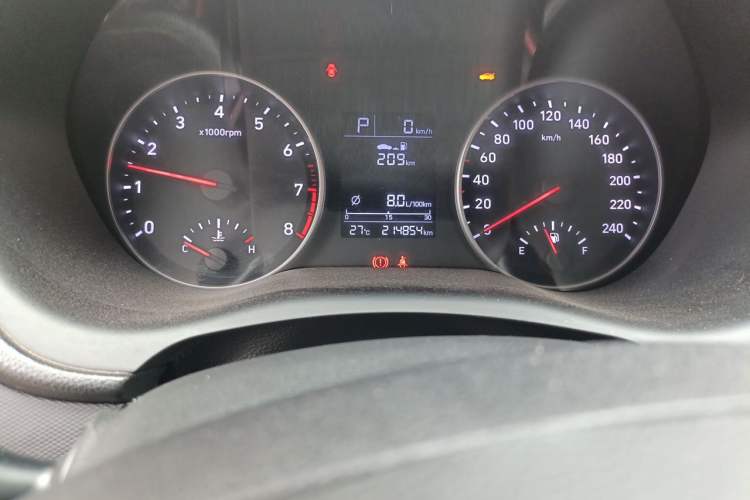 Used Hyundai Celesta 2018 1.6L Automatic GL Enjoyment Version China V Standard Odometer Close Up